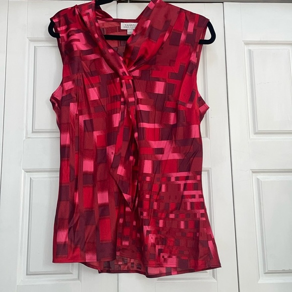 Tahari Red Sleeveless Blouse- Large - Picture 1 of 5